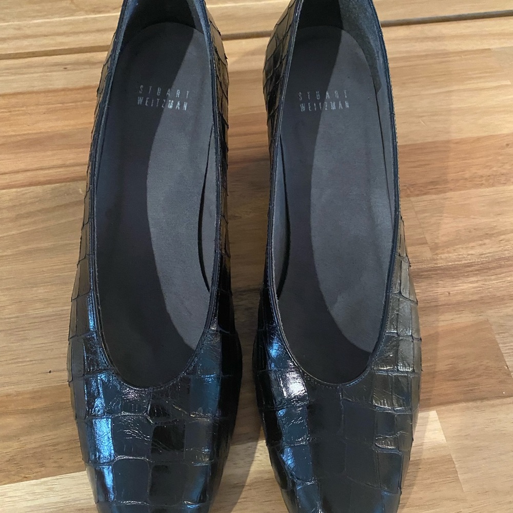 Stuart Weitzman Crocodile pumps